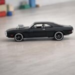 DIE CAST METAL CAR - Image 3