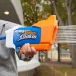 Nerf Super Soaker Rainstorm Water Blaster for Holi - Easy Fill and Blast - Large 650Ml Water Tank - for Drenching Water Blast Games On Holi Festival, Branded Toy Pichkari for Kids 6+ - Image 5