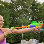 Nerf Super Soaker DinoSquad Dino Splashers 2 Water Blasters for Holi - Set of 2 Pichkari - Pichkari for Outdoor Water Games On Holi Festival, Branded Toy Pichkari for Kids 6+ - Image 4
