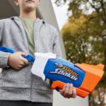 Nerf Super Soaker Rainstorm Water Blaster for Holi - Easy Fill and Blast - Large 650Ml Water Tank - for Drenching Water Blast Games On Holi Festival, Branded Toy Pichkari for Kids 6+ - Image 3